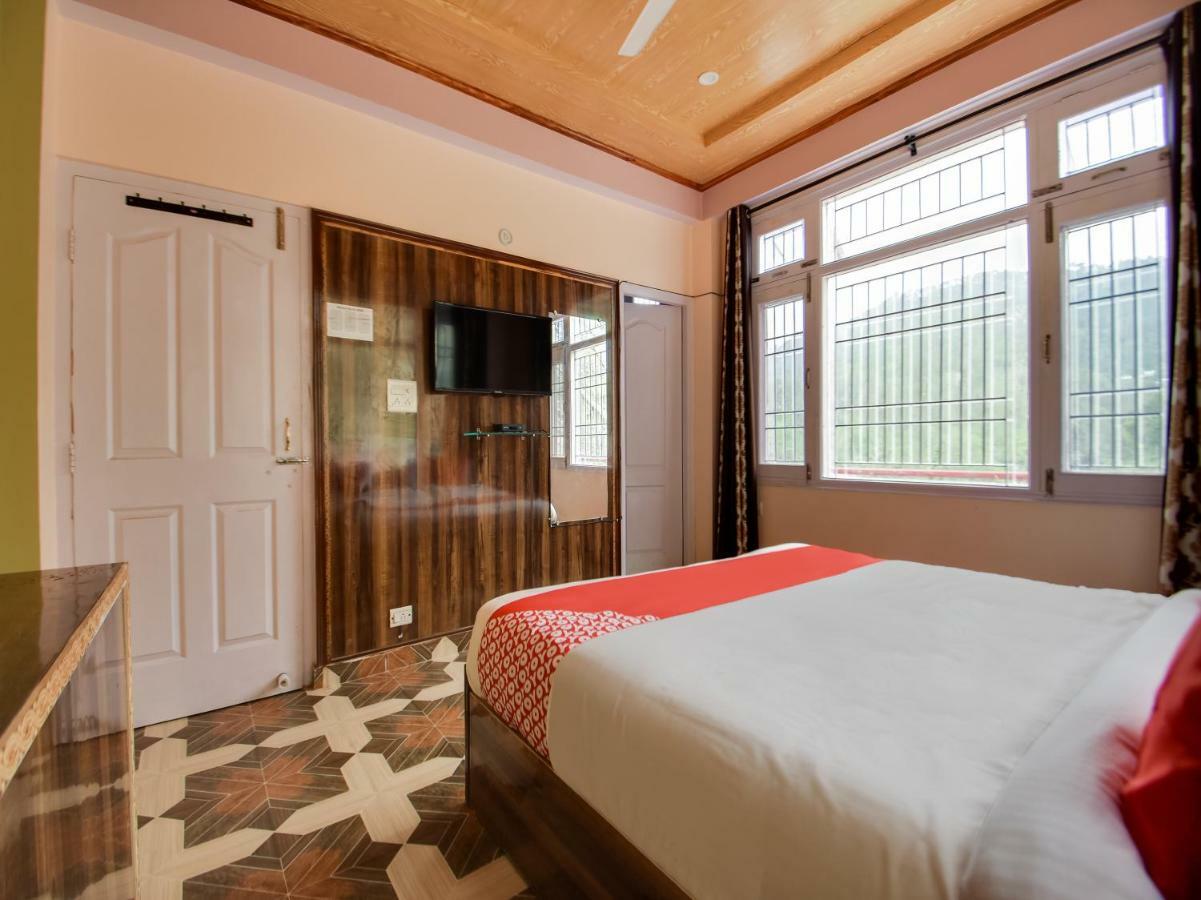 Oyo 45320 Hotel Mars Agartala Exteriör bild